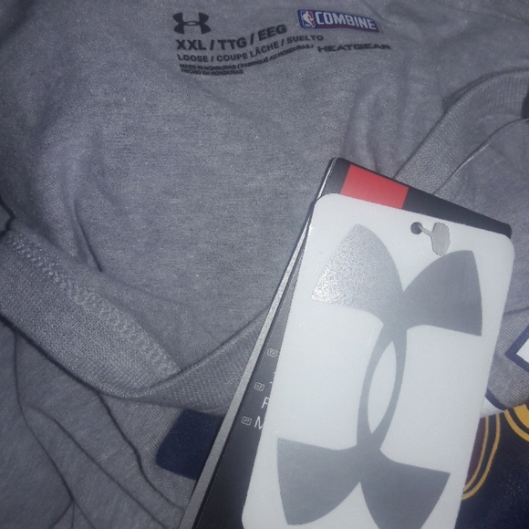 Men Under Armour Cleveland Cavaliers Court Flag - Picture 3 of 4